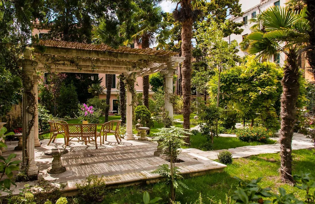 Hotel Sant'Antonin-1
